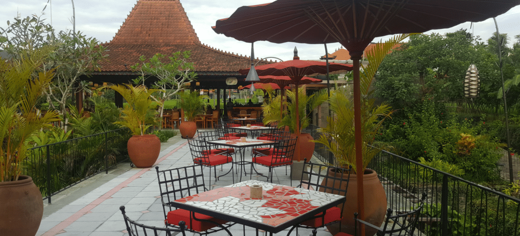 The Best Cafes in Ubud for Relaxing and Coffee - Bali