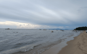 batu ferringhi beach activities